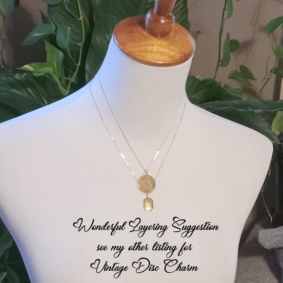 Vintage 10K YG Tiny Locket with Chain - Picture 13 of 15